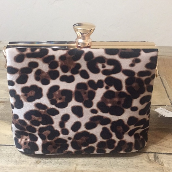 Topshop Margot Leopard Shoulder Bag - Picture 3 of 7